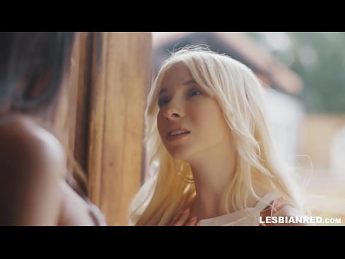 ❤️ Tüdruk tuleb paar kuud hiljem koju ja jõuab sööma oma kasuema tussu ❌ Pornovideo at et.tubesexer-com.ru ﹏